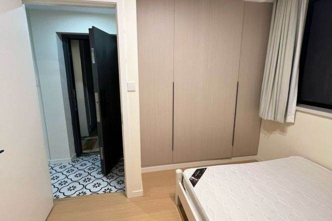 Bright Clean apt L1/10/12 S Shaanxi rd