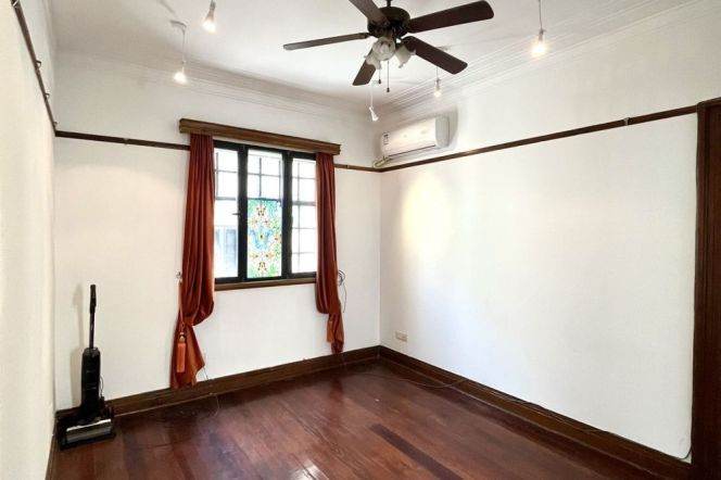 Charming 2BR in Hengfu Historic Area | Steps from Huaihai Rd & Cafes | 30,000 RMB/Month