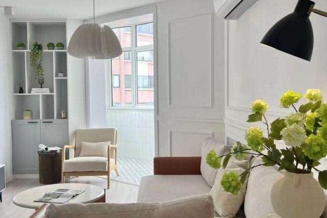 Newly Renovated Elevator 2Br/2Lr/1Bt@L2/3/4 Zhongshan Park Station