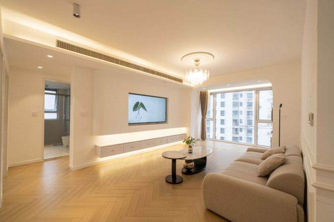 L 11/4 Longde Rd, open the window and see greenery, panoramic floor-to-ceiling Windows