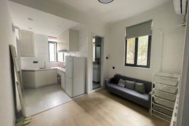 Jiaotong uni cozy 1br 1lr@L10/11,all bright room/nice location