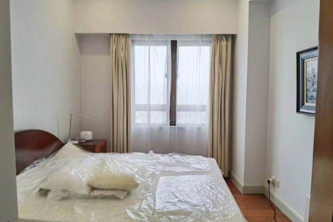 Decent 3Brs in HengShan Rd41