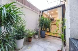 Changshu Rd, Cozy 1br ,floor heating, Big Yard, French window 