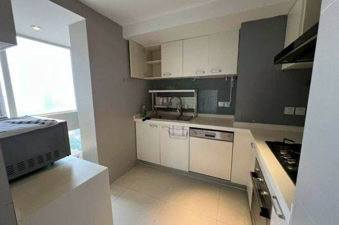 modern 3brs floor heating modern furniture beside IAPM line 1,10,12 