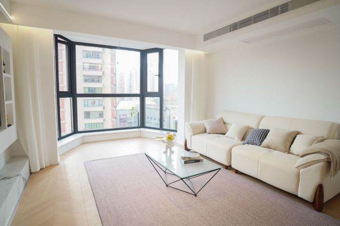 Brightly one br with elavator in changshou rd area