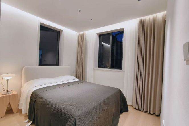 Charming real 1br 1lr Nr L3/4/10 hongqiao rd sta