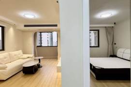  1Bdr 1Bath/Spacious&New/Loushanguan Rd Line 2/15 /Good View/Refined Decoration