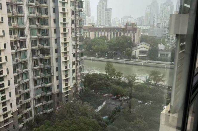 3Br,Suzhou River View ,Near Changshou rd station,Line 7/13