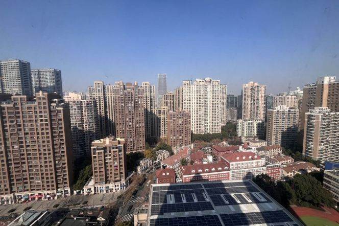 Shared apartment Nice Room in Laoximen 