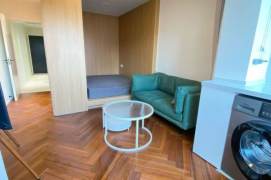 Lovely & quiet 1brs w elevator / near Hengshan rd 