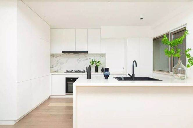 modern 2brs floor heating open kitchen modern furniture beside IAPM line 1,10,12