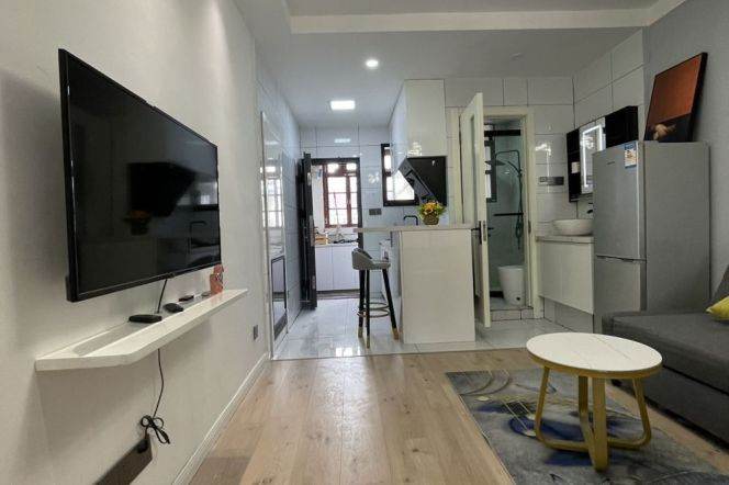 Cozy 1Brm Near Line 10/11 Jiaotong University