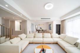 modern big 4brs independent house floor heating big garden near German school only 31K