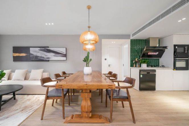 modern big 3brs floor heating open balcony in Zhong shan park only 23.3K 