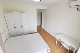 Nice master br at People Square area 