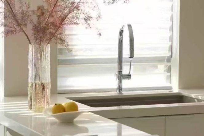 Sunny Loft one Bedroom elevator Apt+ heating+dishwasher @ L4/10 Hongqiao Rd