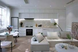 2Br,Near West Nanjing road station,Line 2