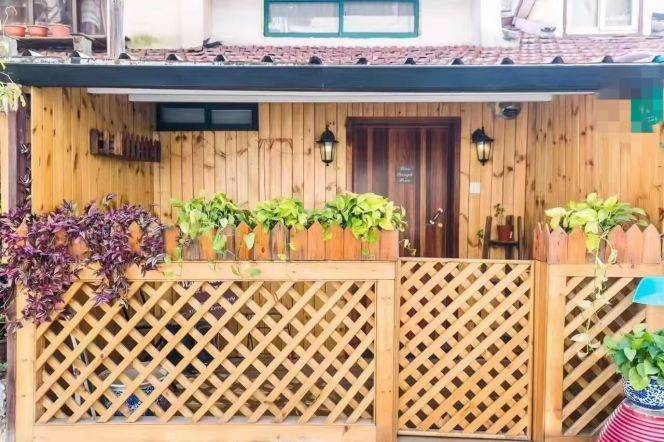 The whole building 1Br/1Lr/1Bt apt nr Xintiandi,M10/13