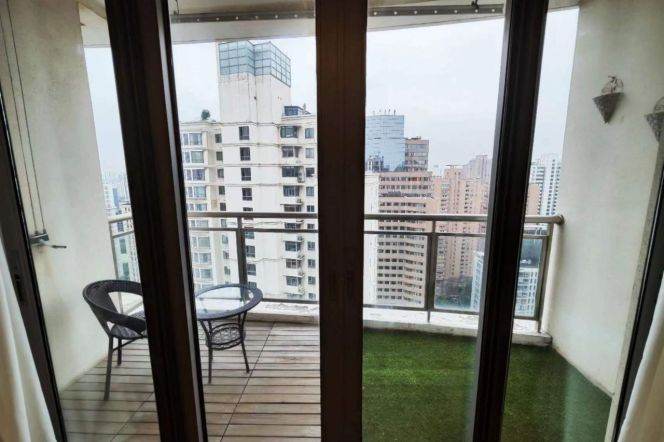 Cozy 2BR 2BA High-Floor in La Cite/Xujiahui, only 15k