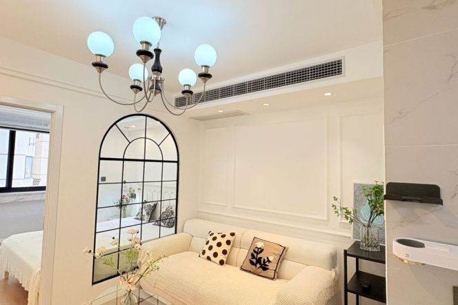 Longde rd 1BR 1LR@L11/13,elevator/bright room/brand furniture