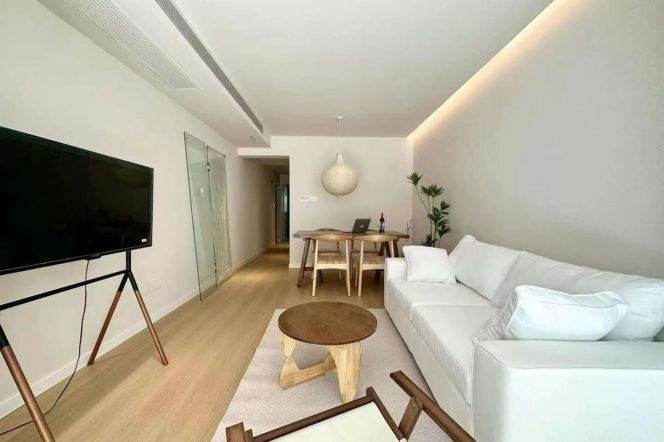 1Br,Big Yard,Near Jinshajiang  road station,Line 3