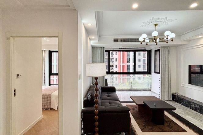  2Bdrs 2Baths Apt/Spacious&Modern&Bright/L11/13 Longde Rd/Nice Compound/elevator