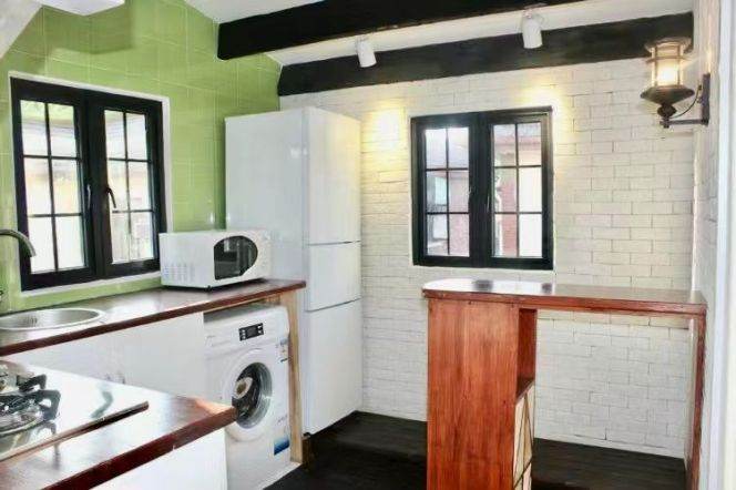 Yongjia road/1B1B top floor/Fully furnished