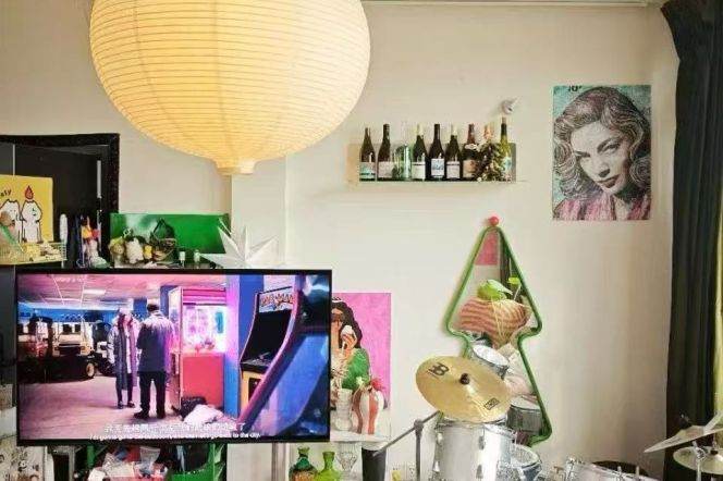  Spacious High ceiling 1 BR APT Xintiandi 9.5k