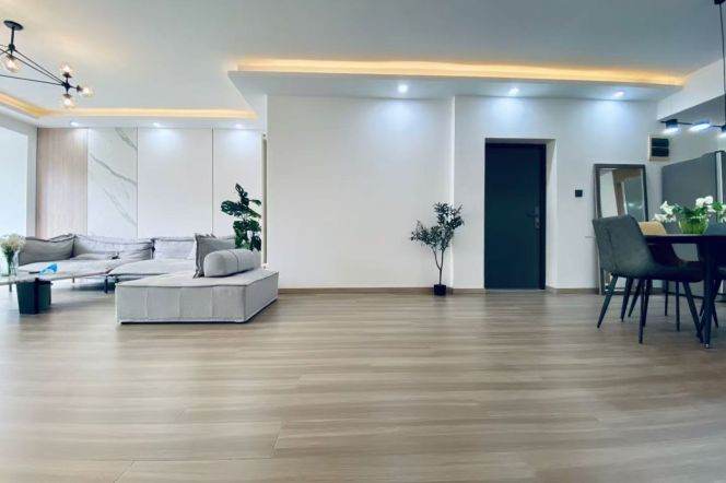 Spacious 4Brs Elevator L10/15