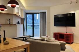 Modern &Spacious 3Br-2bath + floor heating + central AC | New renovation | Xujiahui