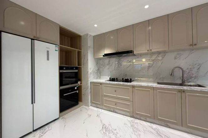 brand new super modern big 3brs floor heating big open kitchen river view Lujiazui