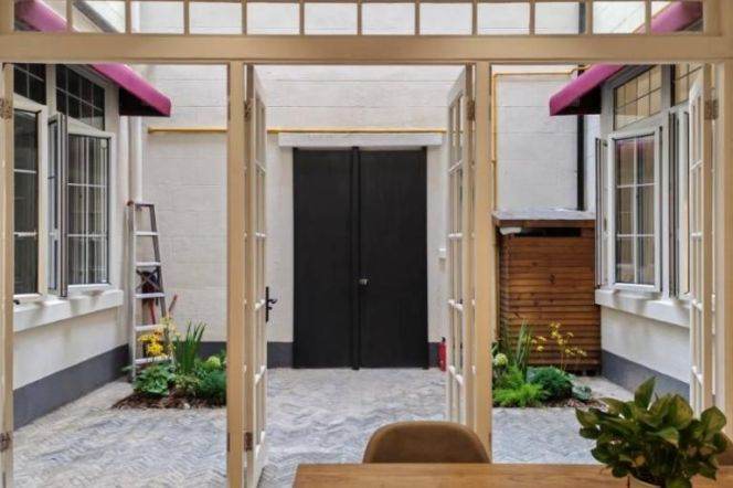 3 br unique old house&high ceiling&lovely yard/South shanxi rd 