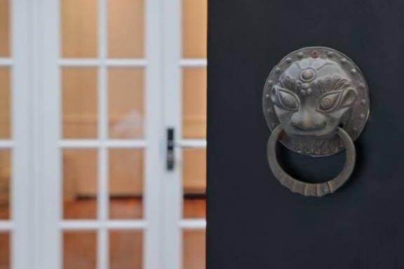 3 br unique old house&high ceiling&lovely yard/South shanxi rd 