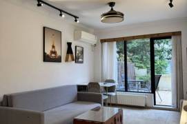 Amazing 1Br apt + spacious terrace |0 Step West Nanjing rd Mt L2/12/13 | 10K ONLY