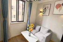 Amazing 1Br  +1Livingroom  near west yan'an  Rd Sta  M4/3 /6K/4F
