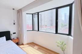 Elevator 2br apt@ jiashan rd