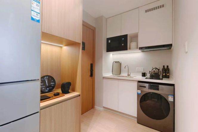 1Studio near Fu‘dan,Tong'ji，SUFE and Shanghai French School can long and short lease