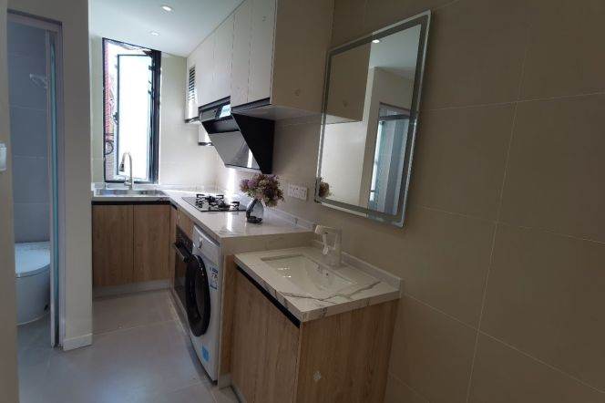 Real 1Br Separate living L3/4/10