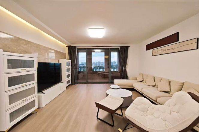 modern 4brs floor heating modern furniture big living room beside Dulwich line 9 