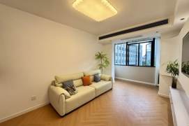 Spacious 1br 2lr/all bright room/separate big living room,Loushanguan rd@L2/15