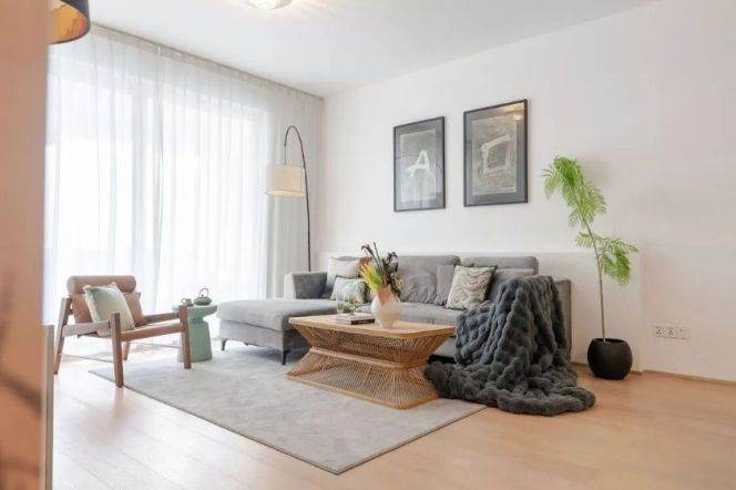 iapm/south Shaanxi rd 3br170sqm