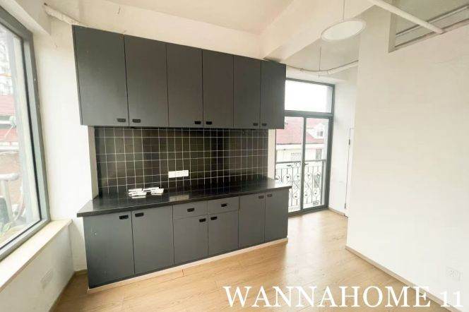 520Sqm Spacious Office on 6F, Whole Floor, Private Terrace