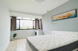 Changshu Rd, Bright 1br ,central AC ,Decent compound 