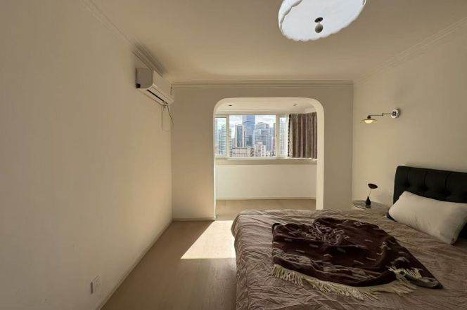 2brs2lrs1bath/bright/elevator/Yanping rd/high floor/new