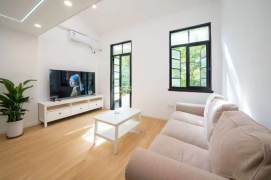 Bright Duplex 1br with Balcony near Line 10 Shanghai Library St.
