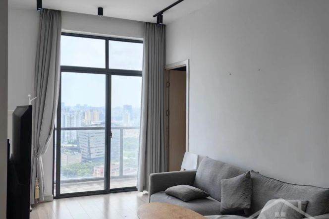 Open balcony 1+1 bedrooms Apt +Heating+oven+central AC@Zhongshan Park