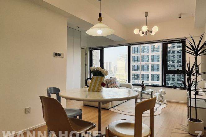 Luxury Building/Line 1/12/13 MT/Suzhou Creek/Brand New/Large Storages/Heater/Cozy1br