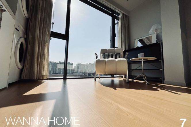 Garden Compound/Line 9/10 MT/Laowaijie/Brand New/French Windows/Large Storages/Cozy1br