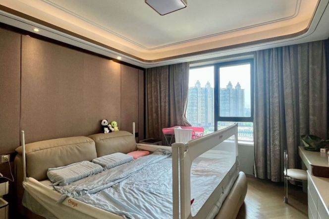Xuhui Riverside Huangpu River View Room, large horizontal living room, with parking space
