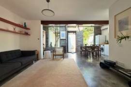 Huge 1br with huge garden near Shanghai Library